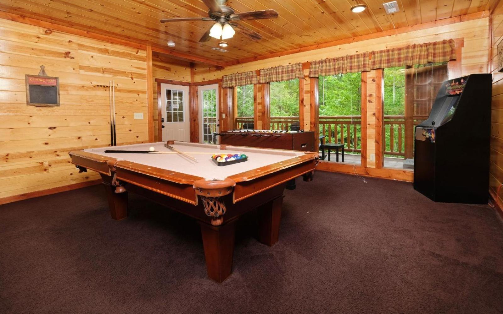 Emerald And Evergreen At Sherwood Gatlinburg Exterior photo